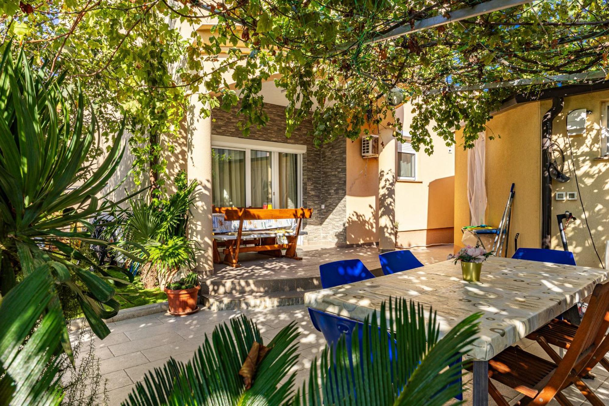 Apartments Mijic 메덜린 외부 사진