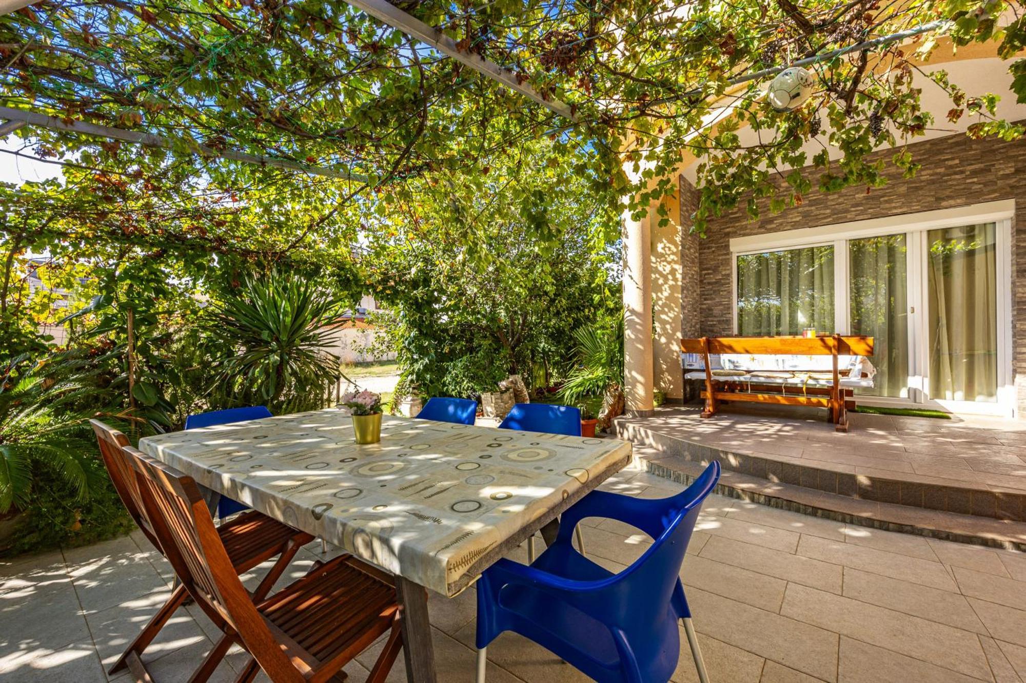 Apartments Mijic 메덜린 외부 사진